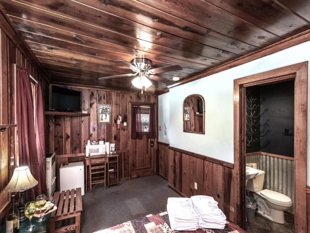 Apache Village 3, Queen Bed, Midtown, Sleeps 2 Ruidoso Zewnętrze zdjęcie